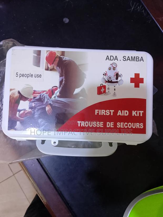 First Aid Kit For 5 People. · Photo 2