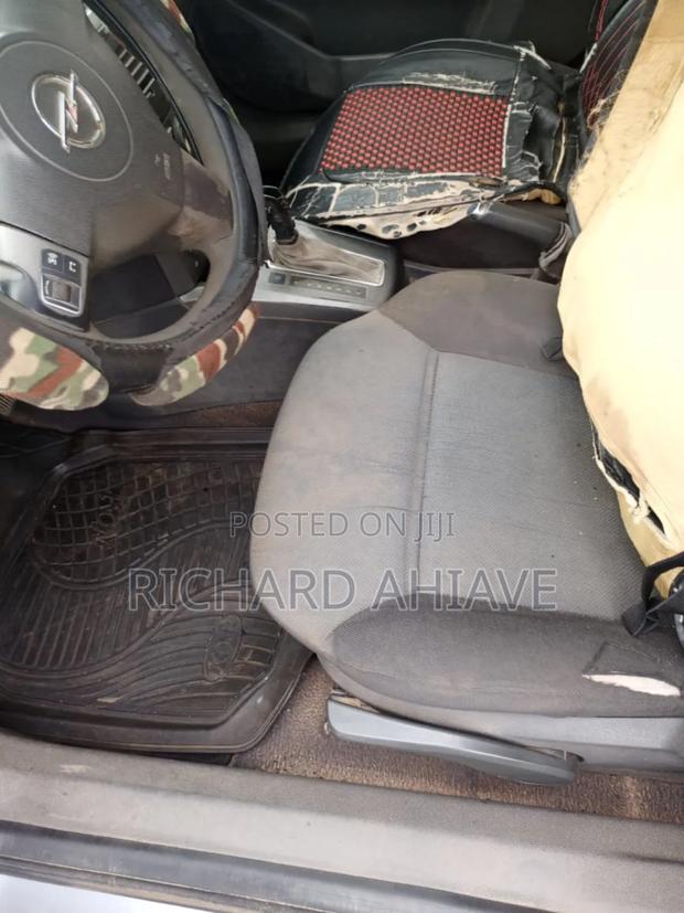 Opel Astra 1.8 Enjoy Twintop 2012 Gray photo 17
