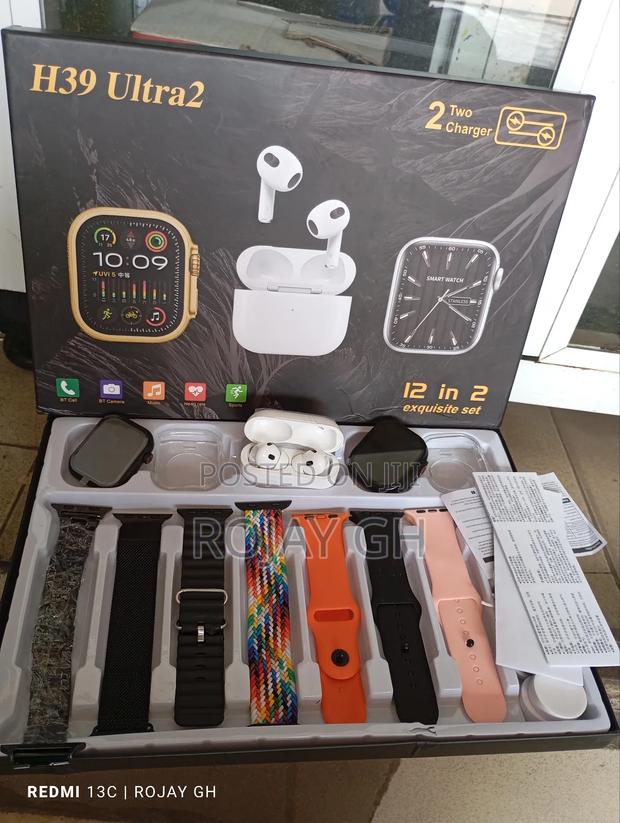 H39 Ultra Smart Watches, Airpod and 7 Extra Straps - Black photo 4