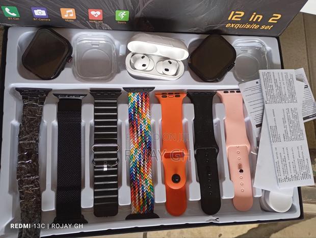 H39 Ultra Smart Watches, Airpod and 7 Extra Straps - Black photo 6
