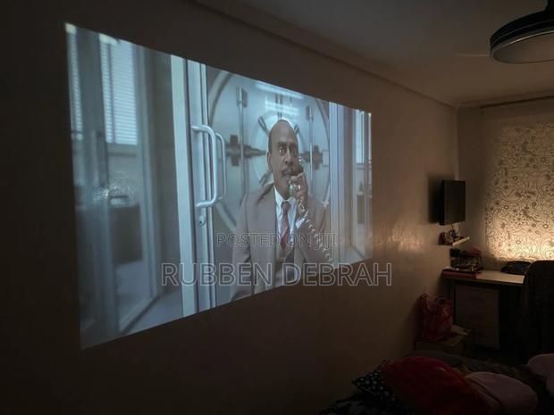 Flick Smart Projector photo 14