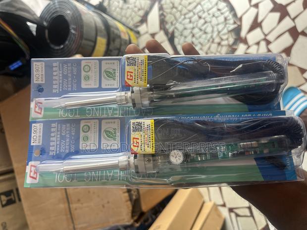 Regulating Soldering Iron · Photo 3