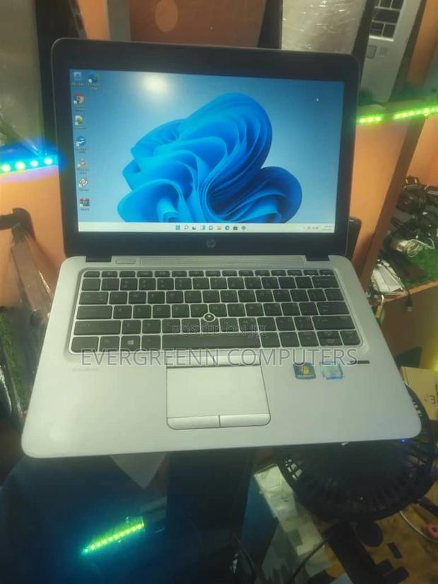 Laptop HP EliteBook 820 G3 8GB Intel Core I5 SSD 256GB