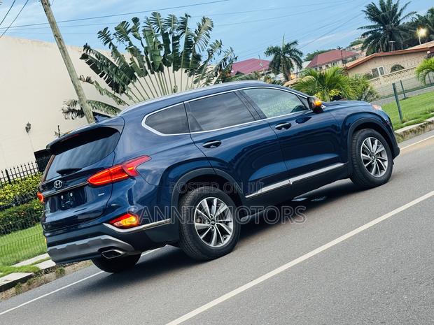 Hyundai Santa Fe Limited 2021 Blue
