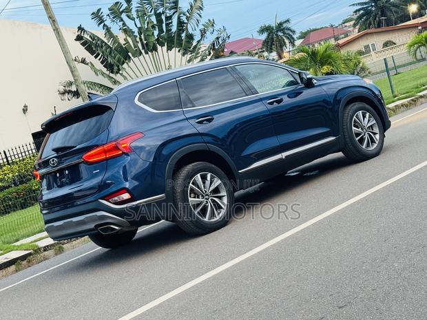 Hyundai Santa Fe Limited 2021 Blue