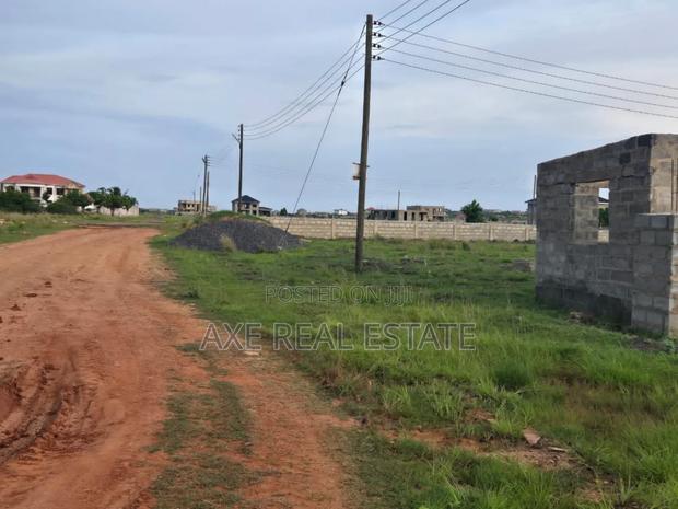 Tema Community 25 Plots < Stylish Layout Plan. · Photo 3