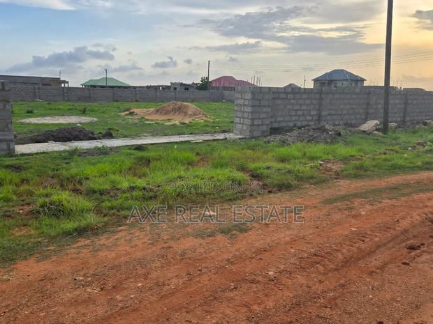 Best and Cool Tema Community 25 Plots · Photo 4