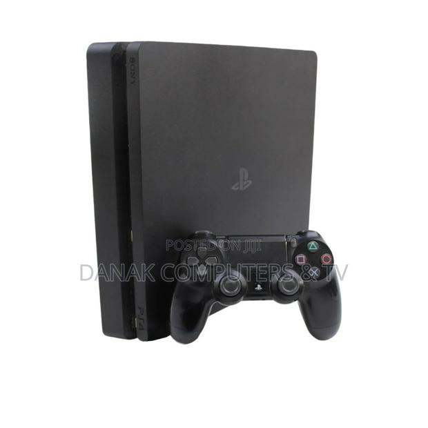 Playstation 4 Slim Console With 13 Games