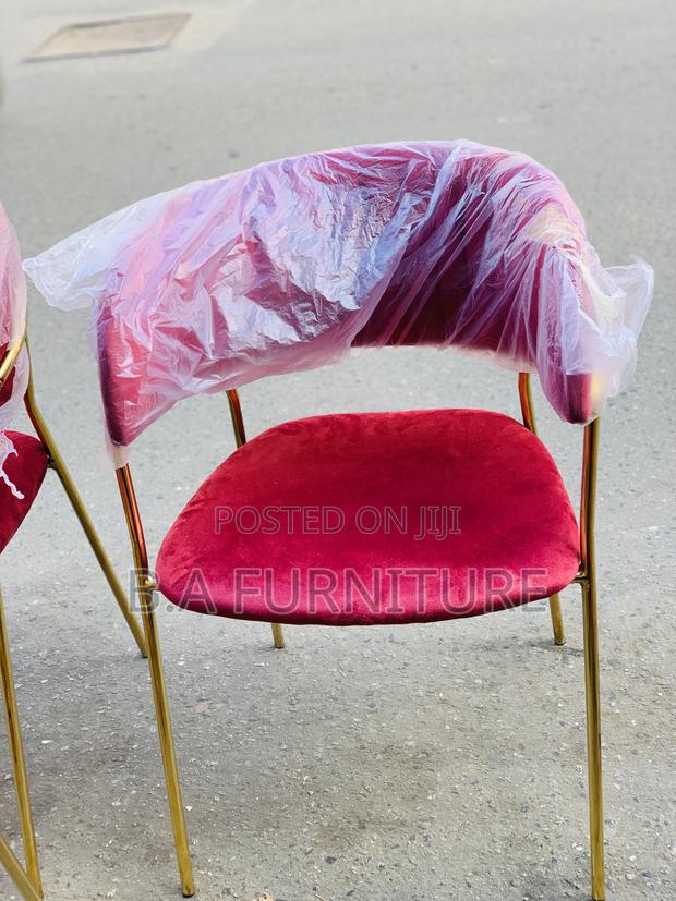 Stylish Dining Chair · Photo 3
