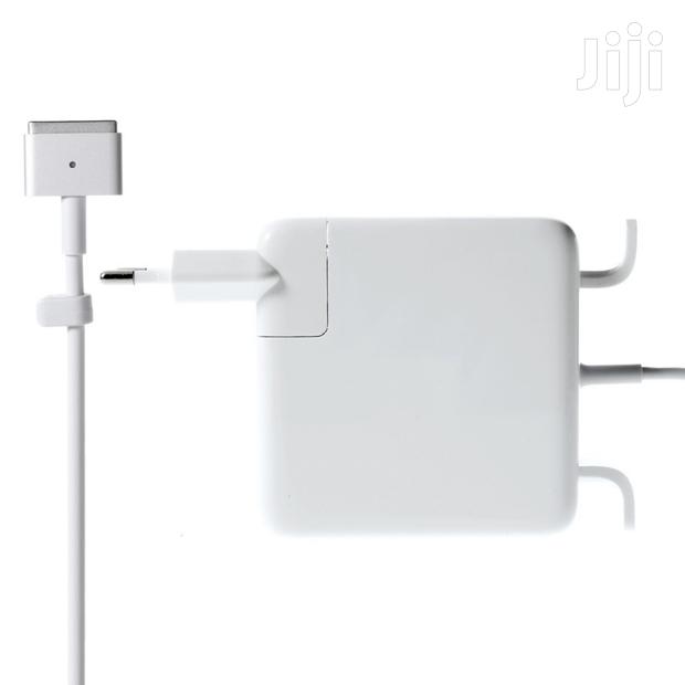 Mac Book Air Charger · Photo 2