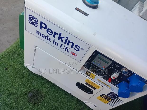 Empowering Uk Made Silent Perkins Generator Silent Diesel · Photo 2