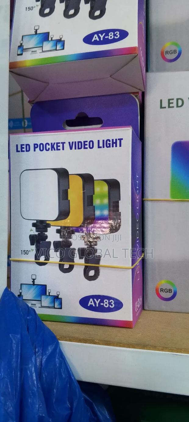 Ay-83 Led Pocket Video Lights · Photo 1