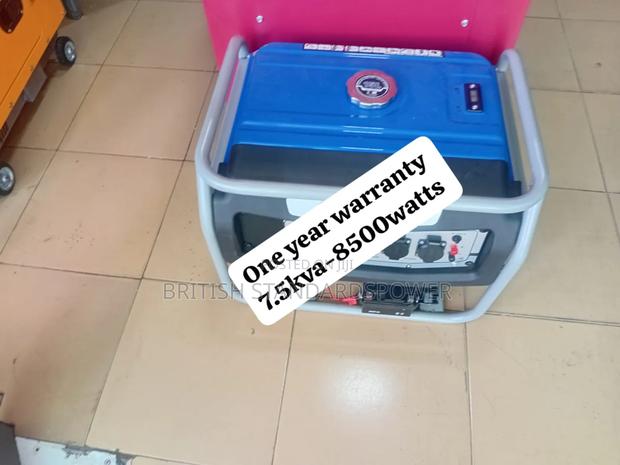 Heavy Load Capacity 7.5kva Petrol Generator · Photo 2