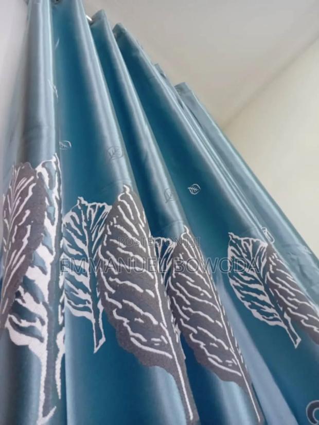 High Quality and Affordable Sunblock Curtains · Photo 2