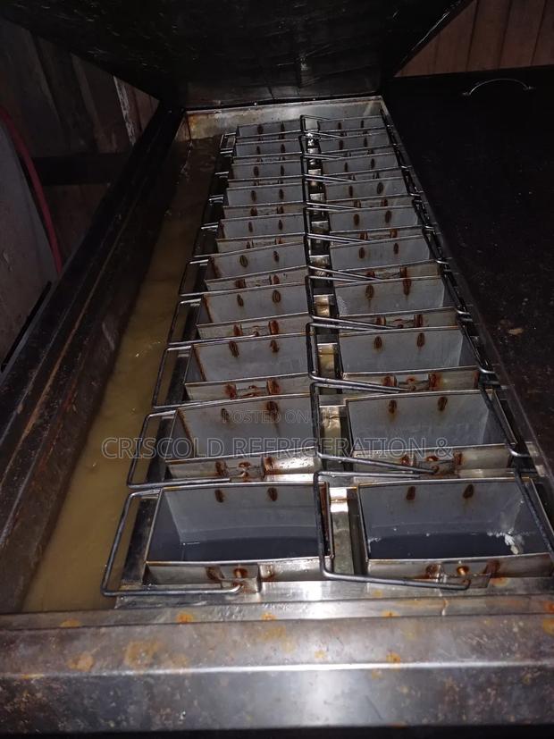 Ice Making Machine photo 3