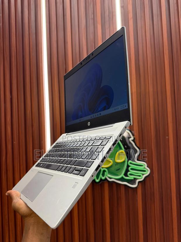 Laptop HP ProBook 440 G7 8GB AMD Ryzen 5 SSD 256GB photo 5