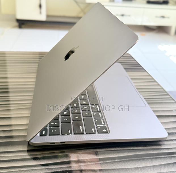 Laptop Apple MacBook Pro 2020 8GB Apple M1 SSD 256GB · Photo 4