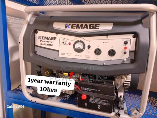 Panel Grand Core Kemage Petrol Generator 10kva 13000watts · Photo 2