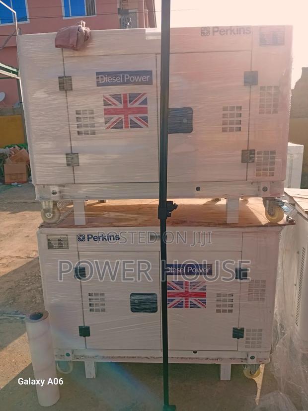 Panel Platinum Reserve Perkins 20kva Diesel Engine 20kva · Photo 2