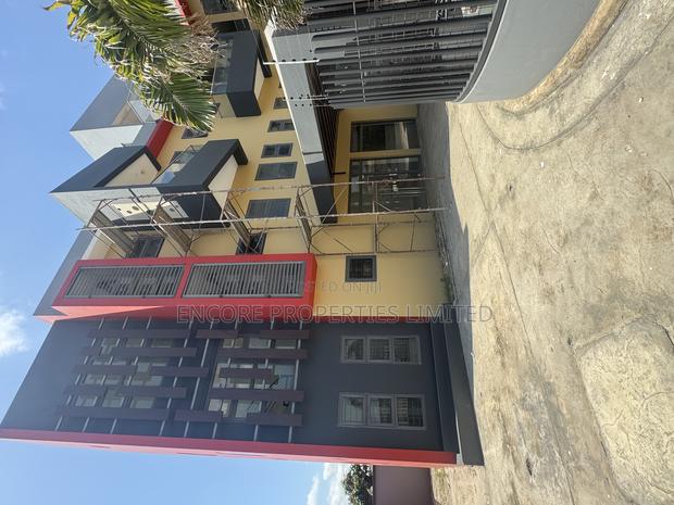 Ultra Modern 22 1and 2 Bedroom Apartments With Restaurant · Photo 3