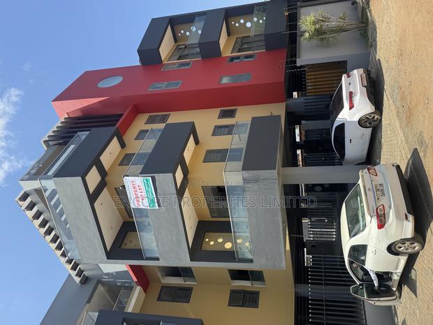 Ultra Modern 22 1and 2 Bedroom Apartments With Restaurant · Photo 2