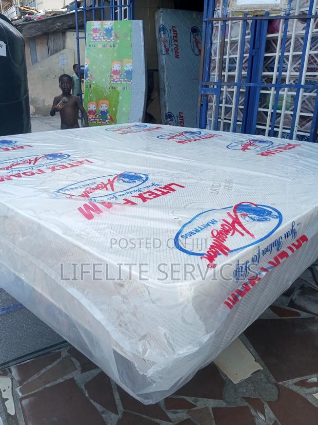 Mattress 10" (Foreign Cover)- King Size Bed · Photo 4