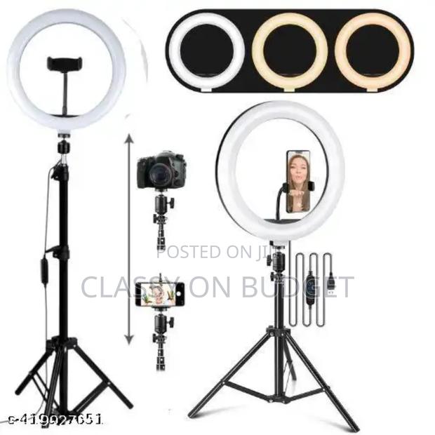 10 Inches Ringlight With Adjustable Tripod Stand · Photo 3