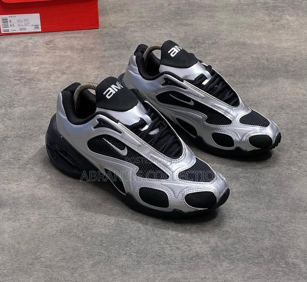 Nike Air Max Muse Sneaker · Photo 4