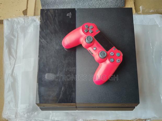 Ps4 Standard photo 3