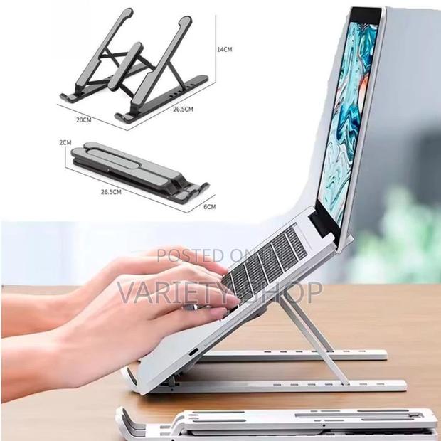 Robust Metallic Laptop Bracket · Photo 2