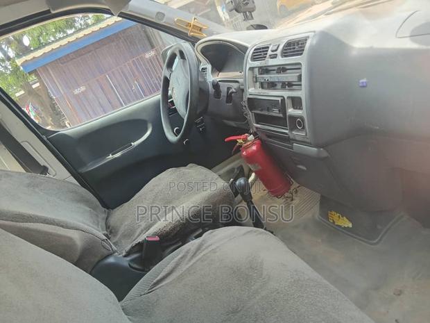 Toyota HiAce 2008 White