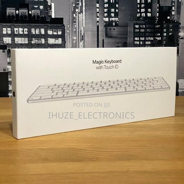 Latest Magic Keyboard With Touch Id (USB–C) · Photo 4