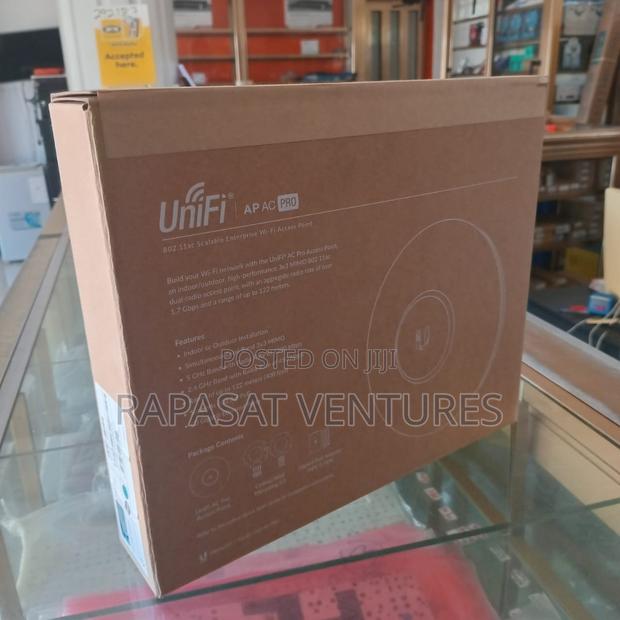 Ubiquiti Unifi Ac Pro Access Point · Photo 2