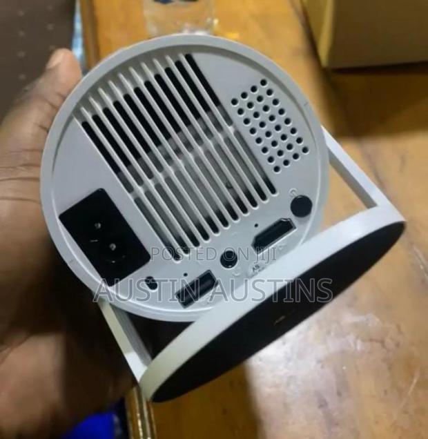 Mini Android Portable Projector photo 2
