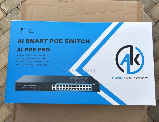 Ak 24port Poe Switch With 2uplink+2sfp 19’’ Rackmount · Photo 3