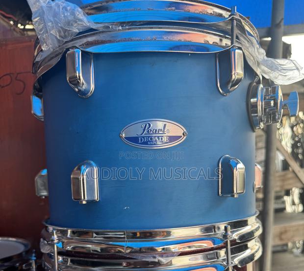 Pearl Decade Maple 5-Set Full Drums · Photo 4