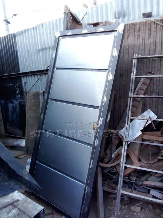 Metal Burglar Proof · Photo 4