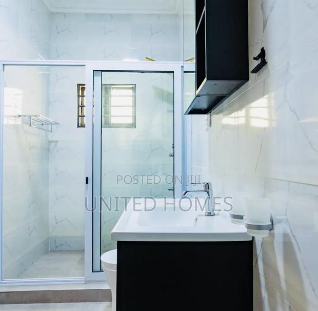 4bdrm House in Achimota for rent · Photo 4