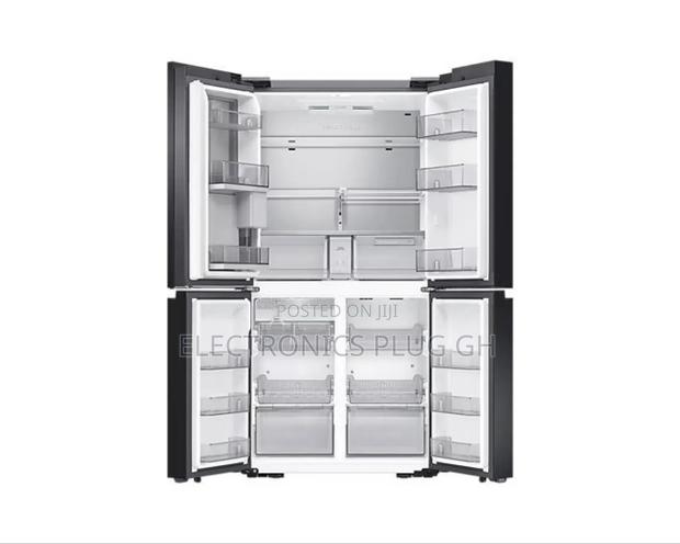 Samsung 650 Litres Bespoke 4 Door Refrigerator photo 2