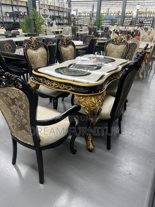 Quality Royal Dining Set(Black Edition) · Photo 3