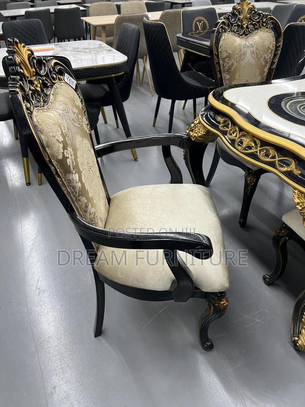 Quality Royal Dining Set(Black Edition) · Photo 4