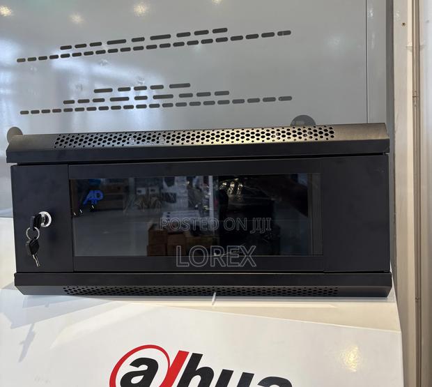 4u Cabinet Rack With Fan and Pdu 530x400x240 · Photo 4