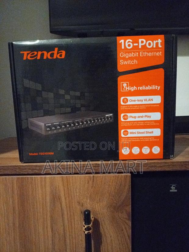16-Port Gigabit Ethernet Switch -Tender · Photo 4