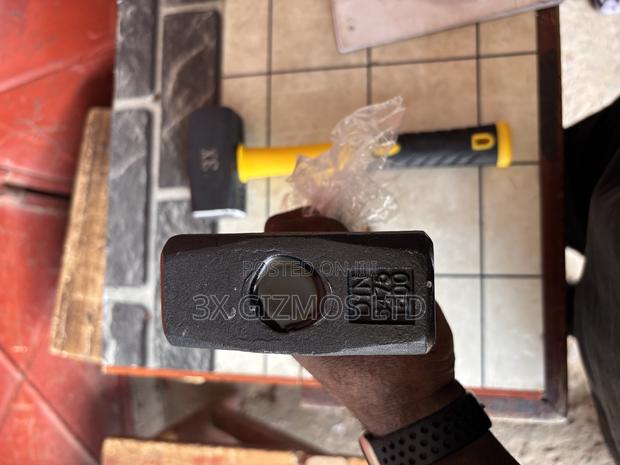 1500g Stoning Hammer · Photo 4