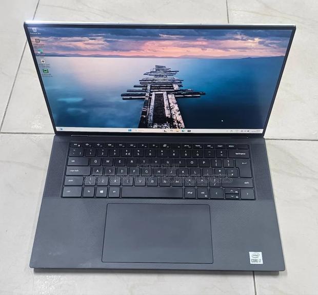 Laptop Dell XPS 15 16GB Intel Core I7 SSD 512GB · Photo 4