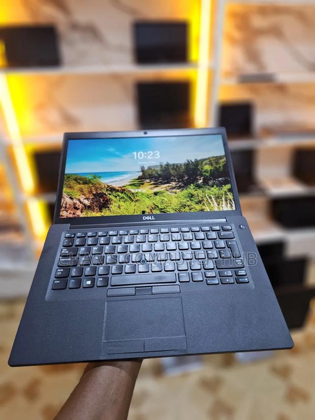 Laptop Dell Latitude 7490 16GB Intel Core I7 SSD 256GB