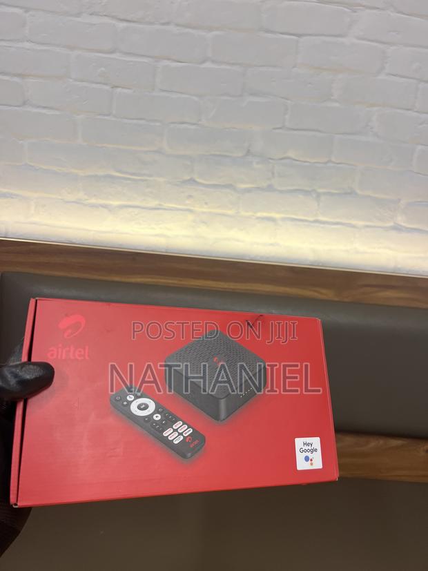 Pure Entertainment: , Android 12, 32gb + Router in One · Photo 2