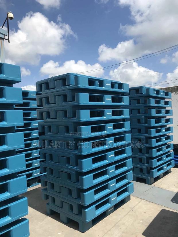 Industrial Pallet · Photo 3