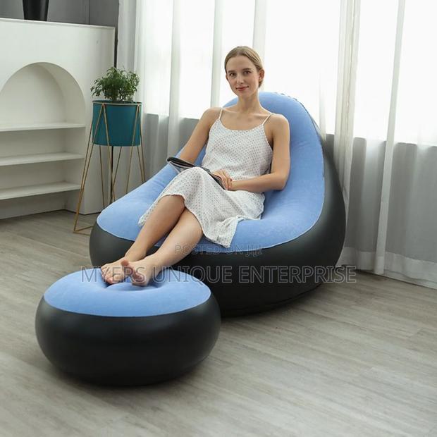 Affordable Sofa Chair With Free Inflating Pump · Photo 2