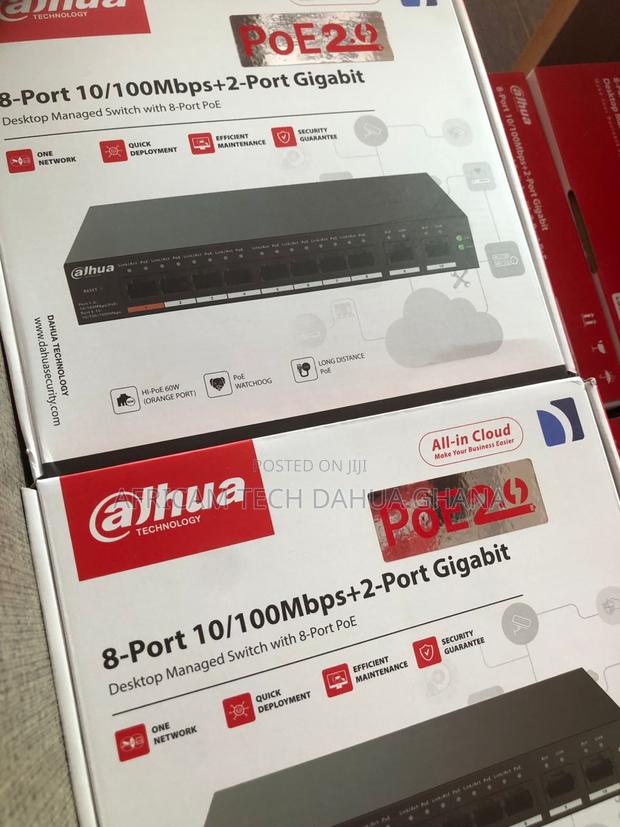 Dahua Desktop Managed Switch With 8 Port-Poe · Photo 2